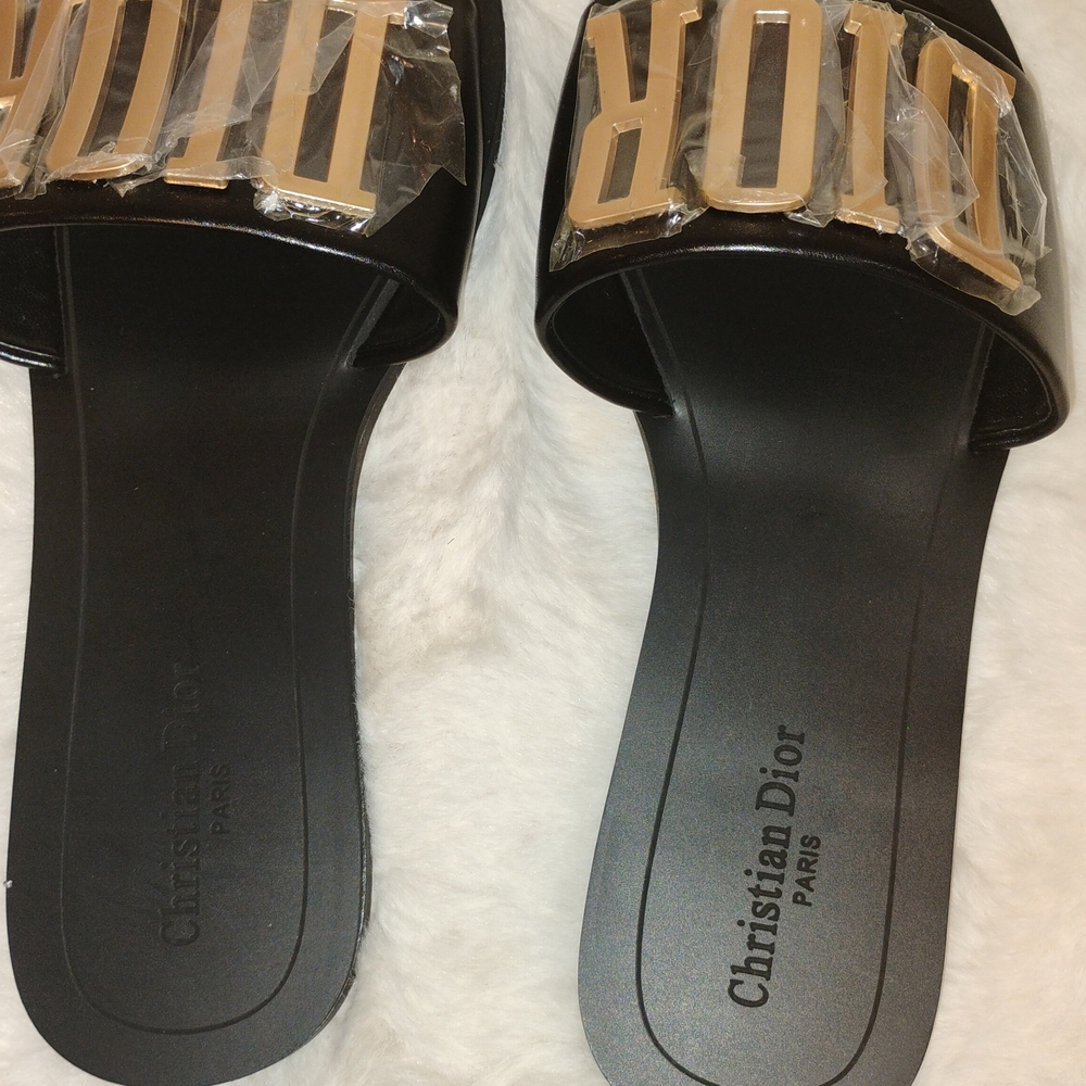 Dior Black Logo Slide Sandals - Picture 5 of 7
